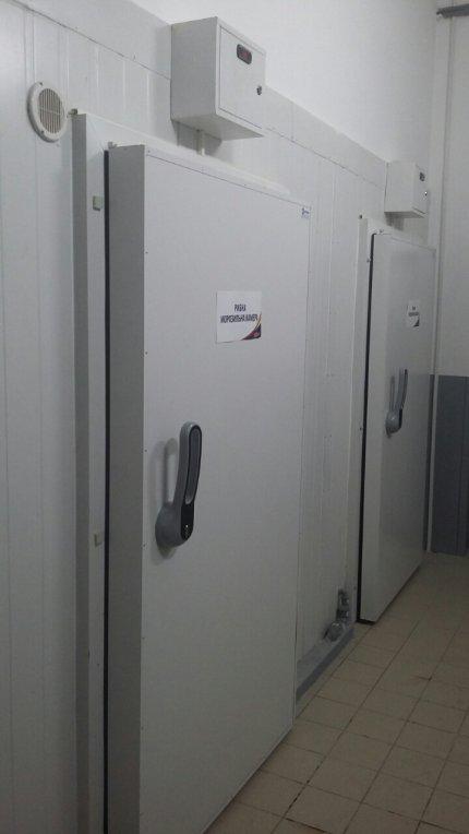 Двери холодильных камер и тепловые завесы